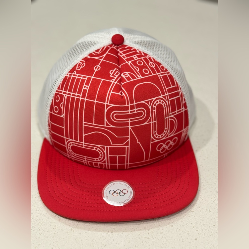 NWT Olympic Collection Fanatics Red Five-Panel Trucker Hat Snapback